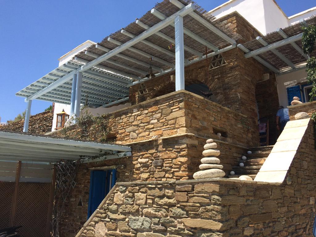 Tinos Traditional Sea Side Villa *