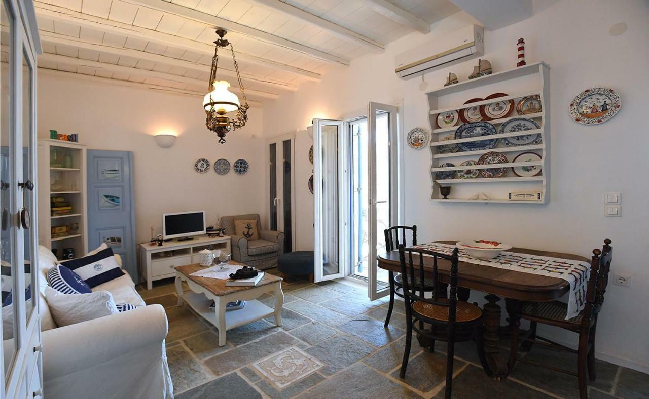 Tinos Traditional Sea Side Villa Agios Romanos