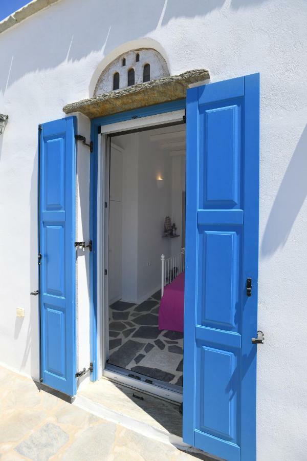 Tinos Traditional Sea Side *