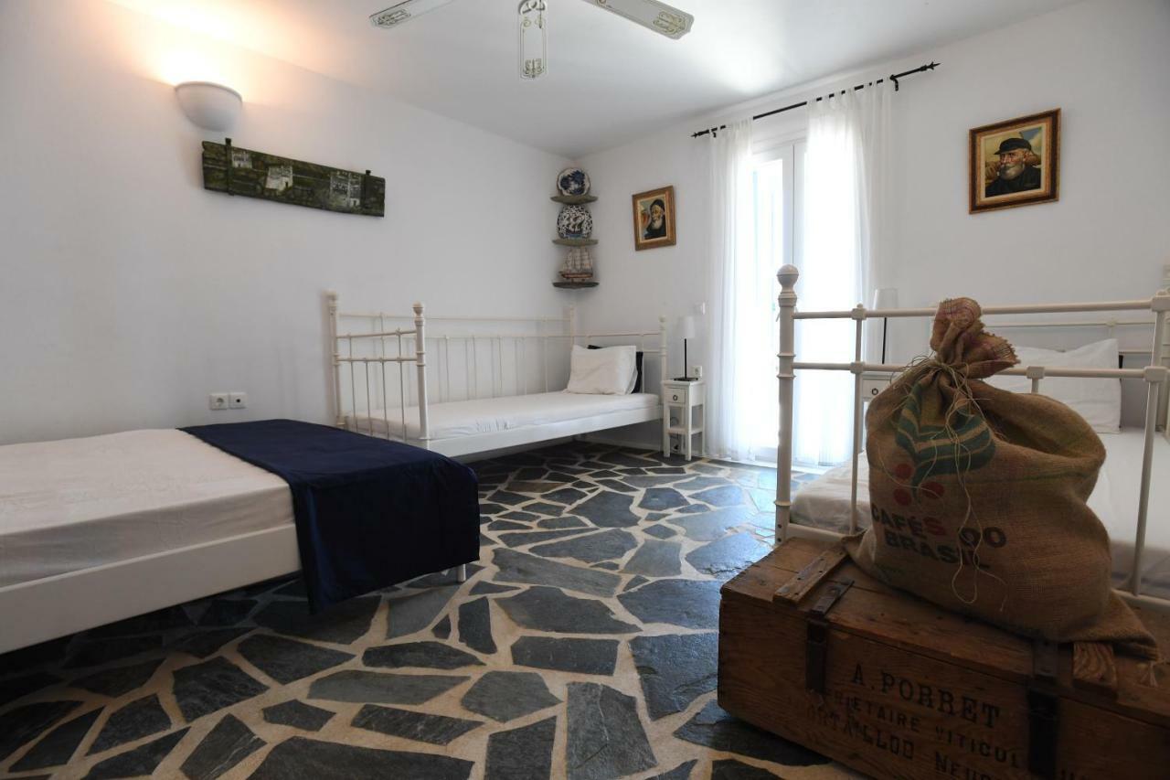Villa Tinos Traditional Sea Side *