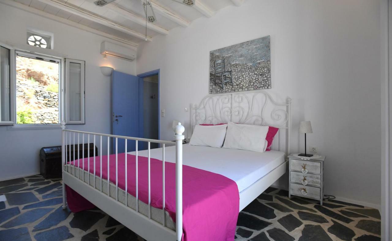Tinos Traditional Sea Side Villa Agios Romanos
