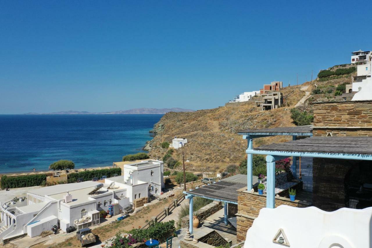 Villa Tinos Traditional Sea Side